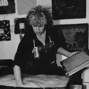 Meet your Posher, Claudia